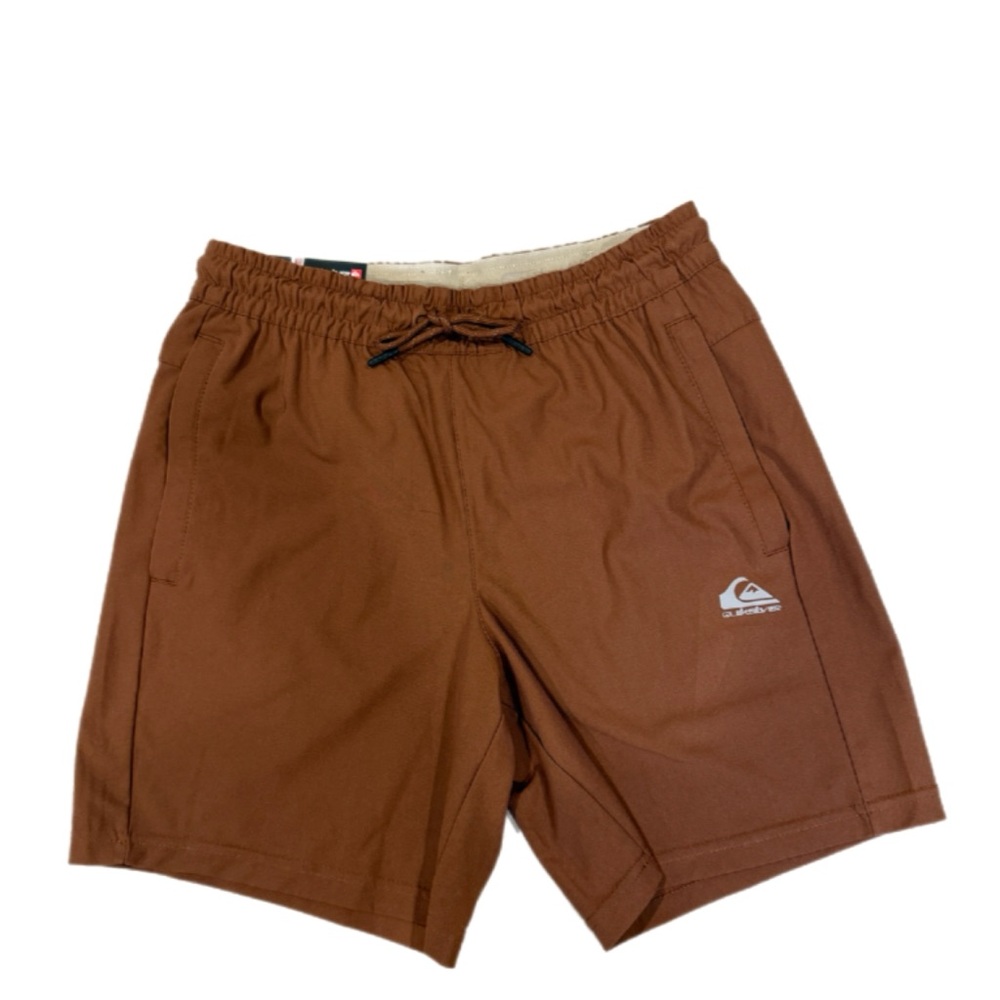 NWT Men’s S Quiksilver 7” shorts